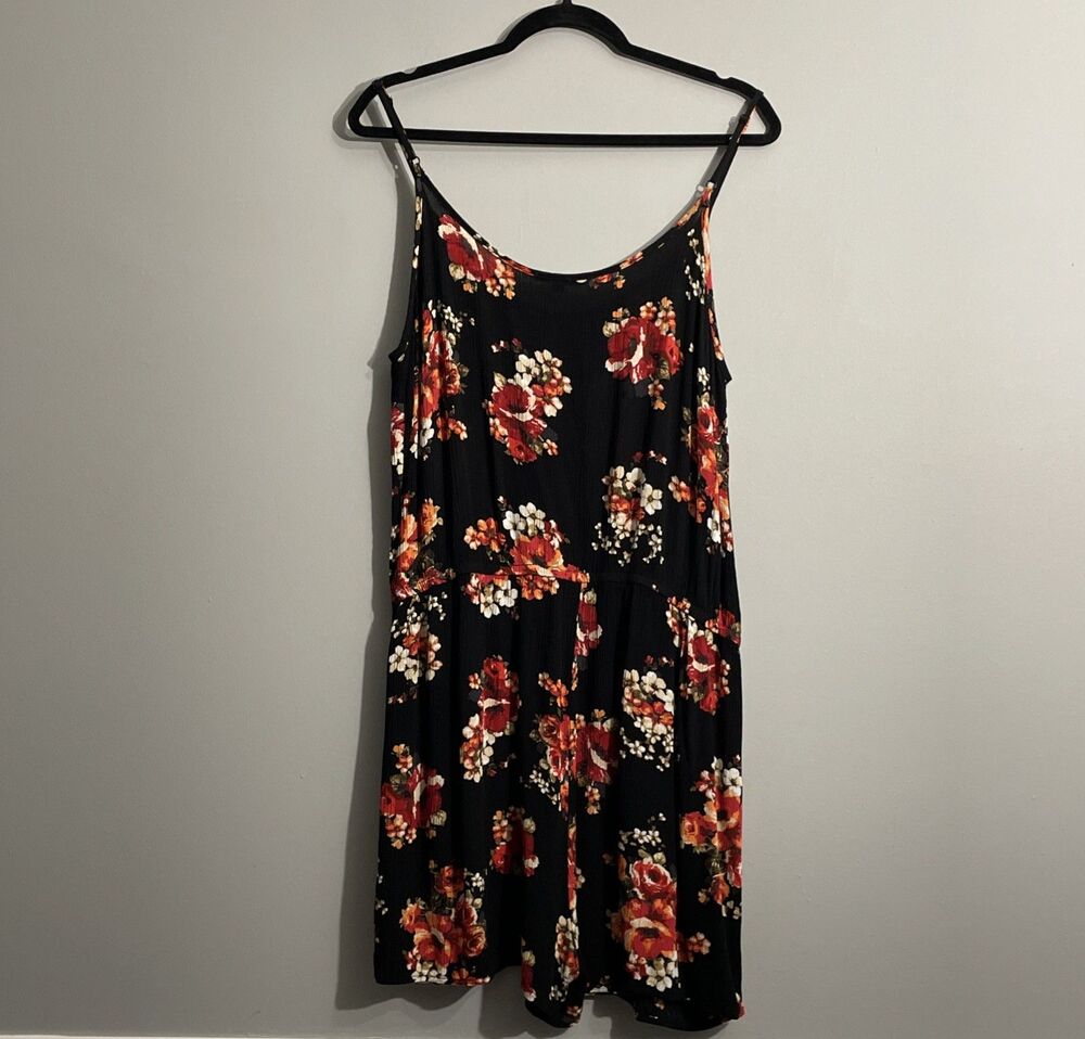 Ambiance Plus Size 1X Floral Romper – Stretch Waist Boho Festival Look